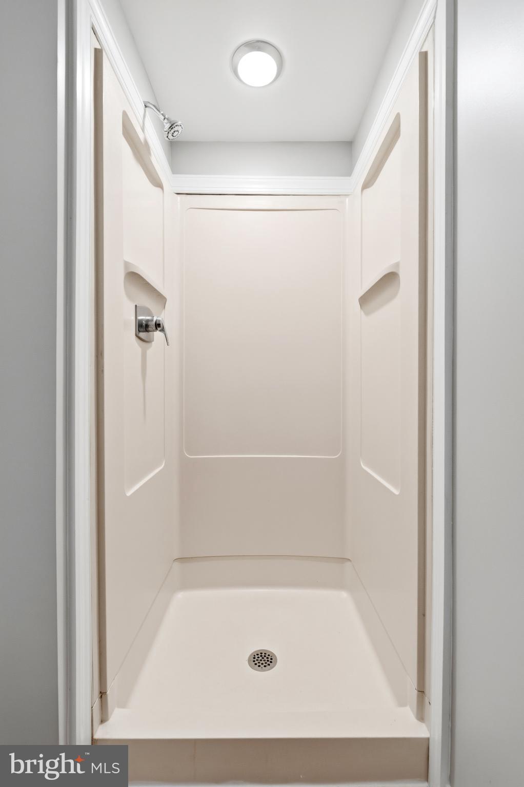 POTOMAC HEIGHTS - Residential