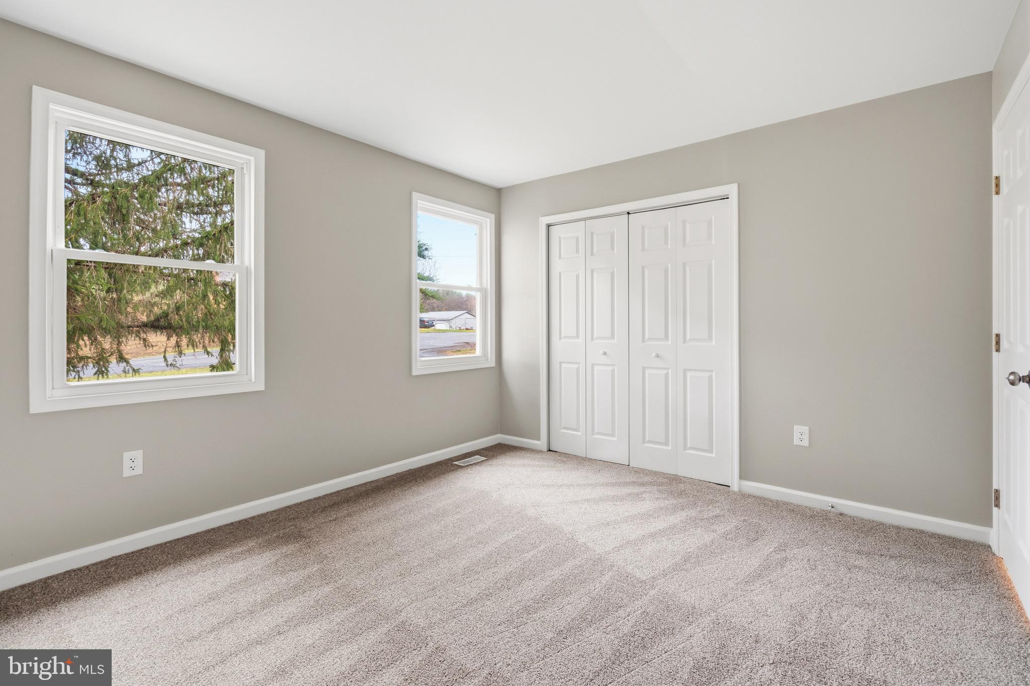 POTOMAC HEIGHTS - Residential