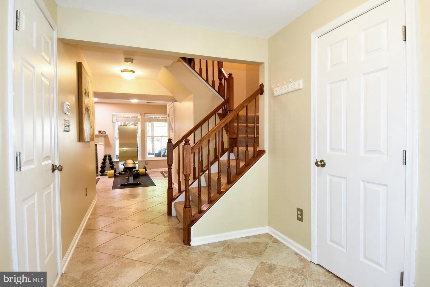 KINGSTOWNE - Residential Lease