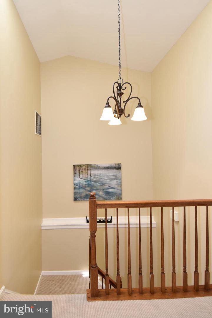 KINGSTOWNE - Residential Lease