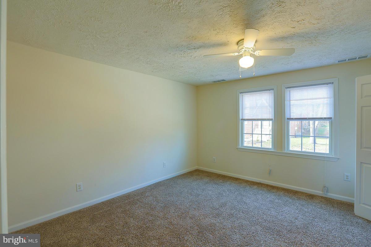 GARDENVILLE - Residential