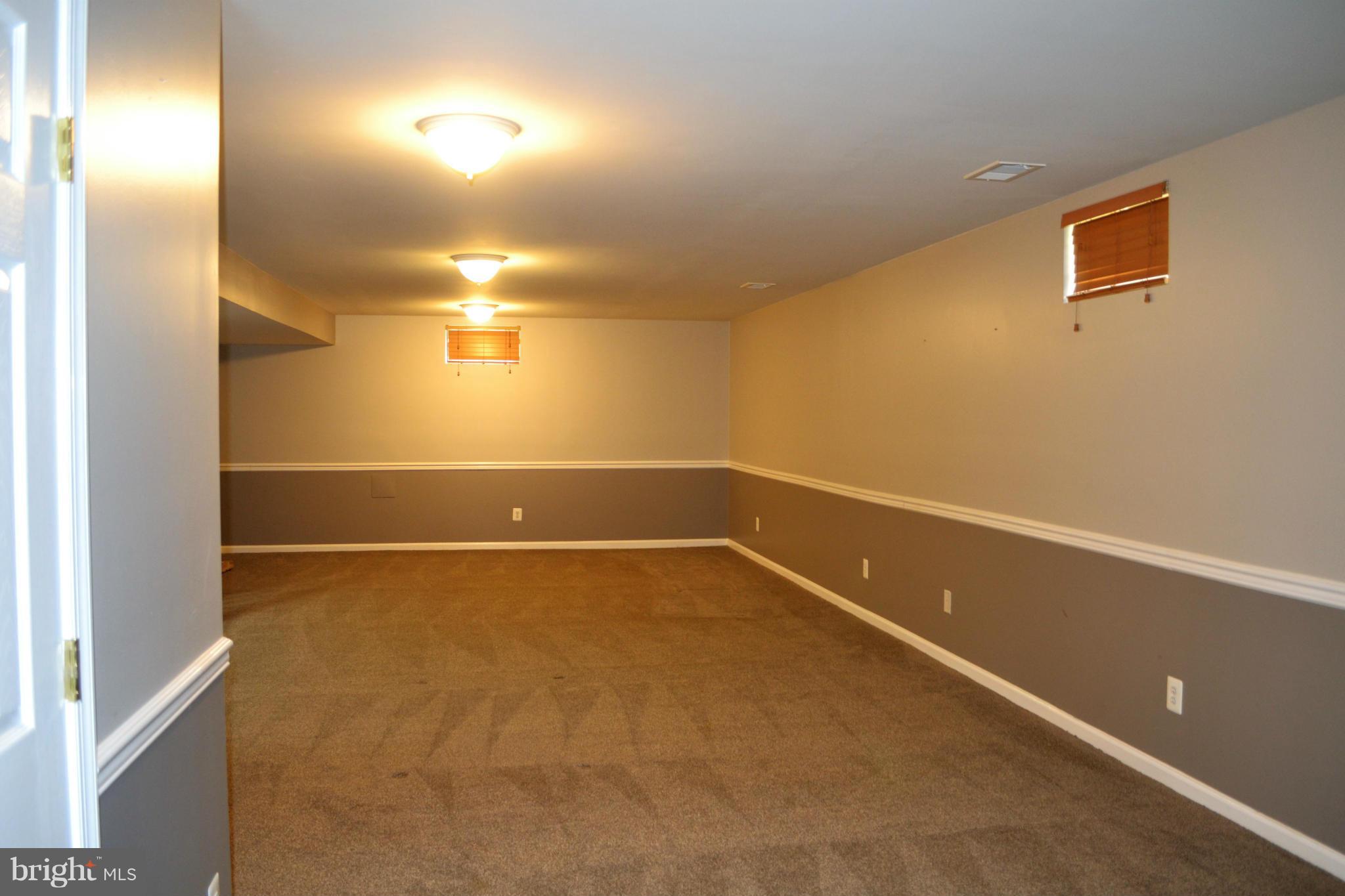 RIVER WALK - Residential Lease