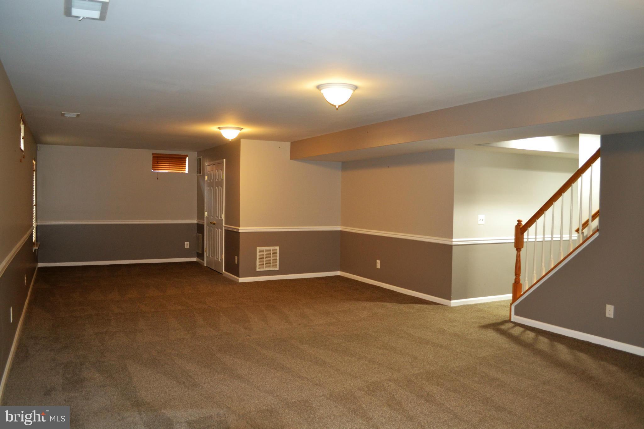 RIVER WALK - Residential Lease