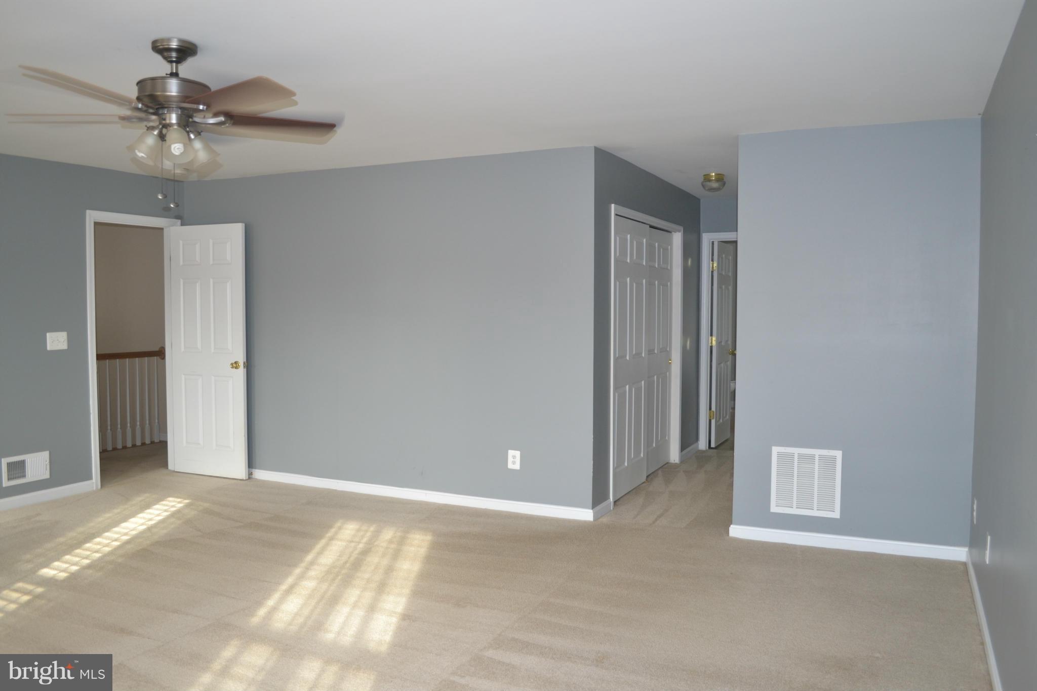 RIVER WALK - Residential Lease