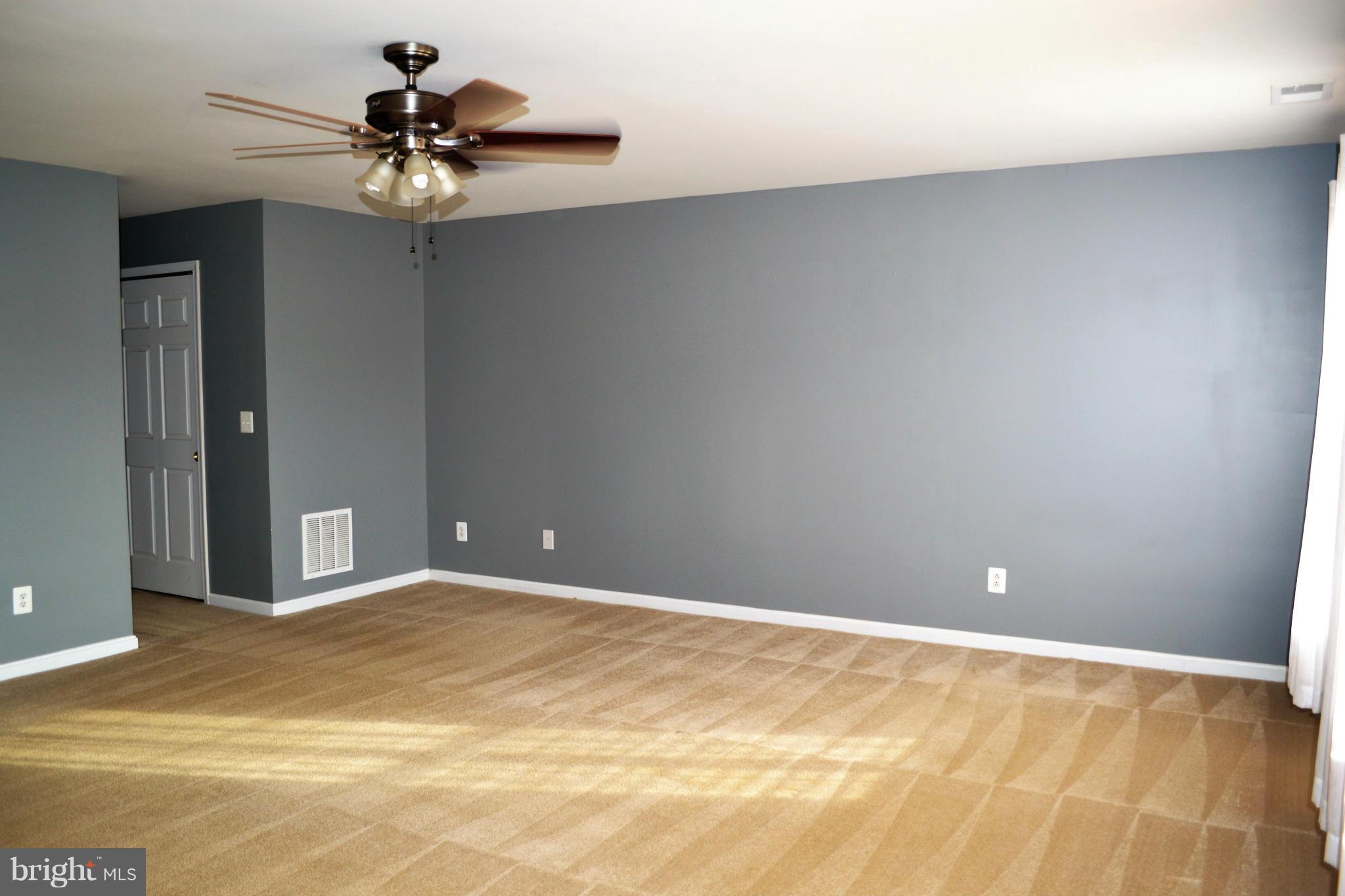 RIVER WALK - Residential Lease