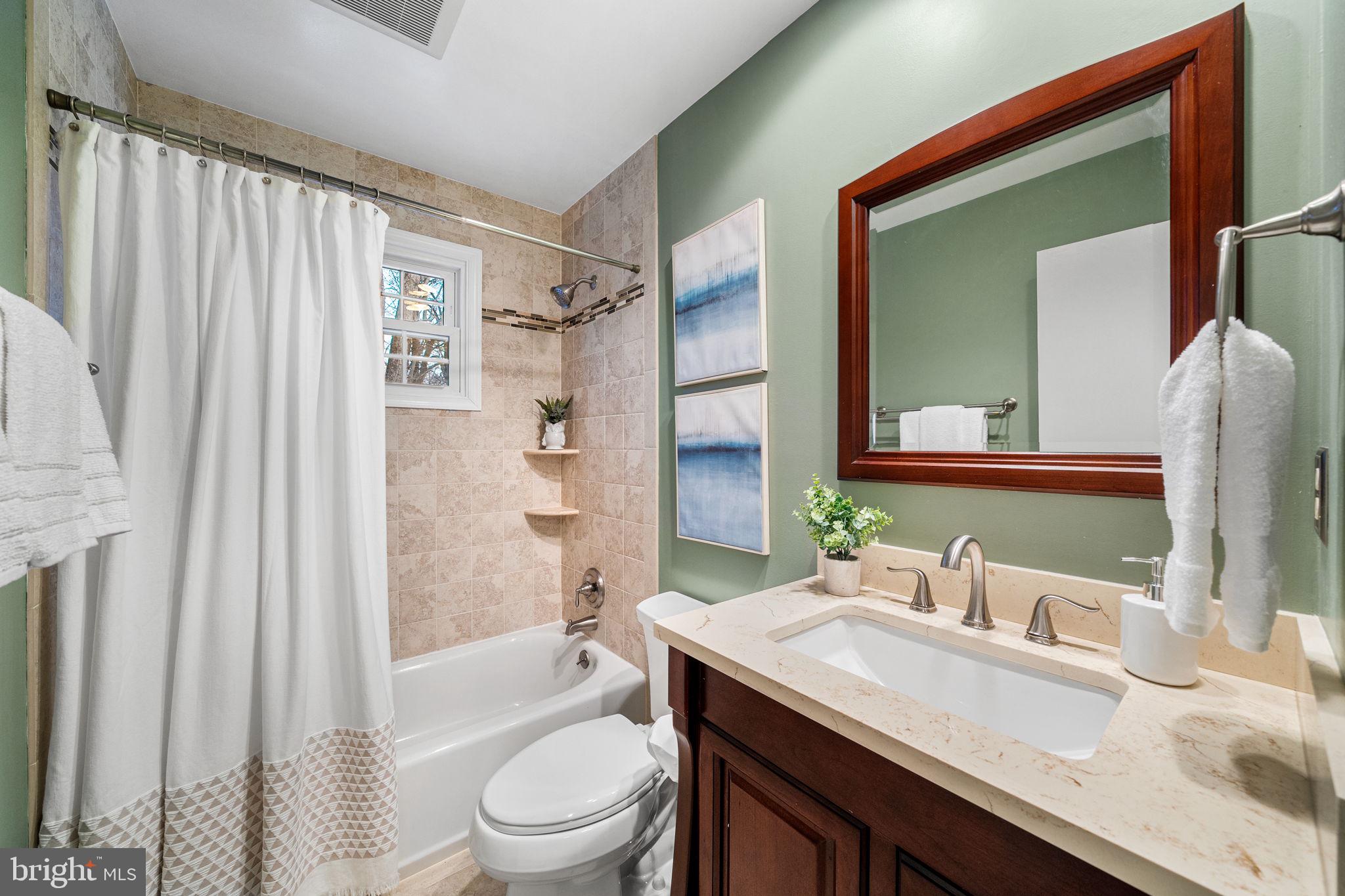 ORANGE HUNT ESTATES WEST - Residential