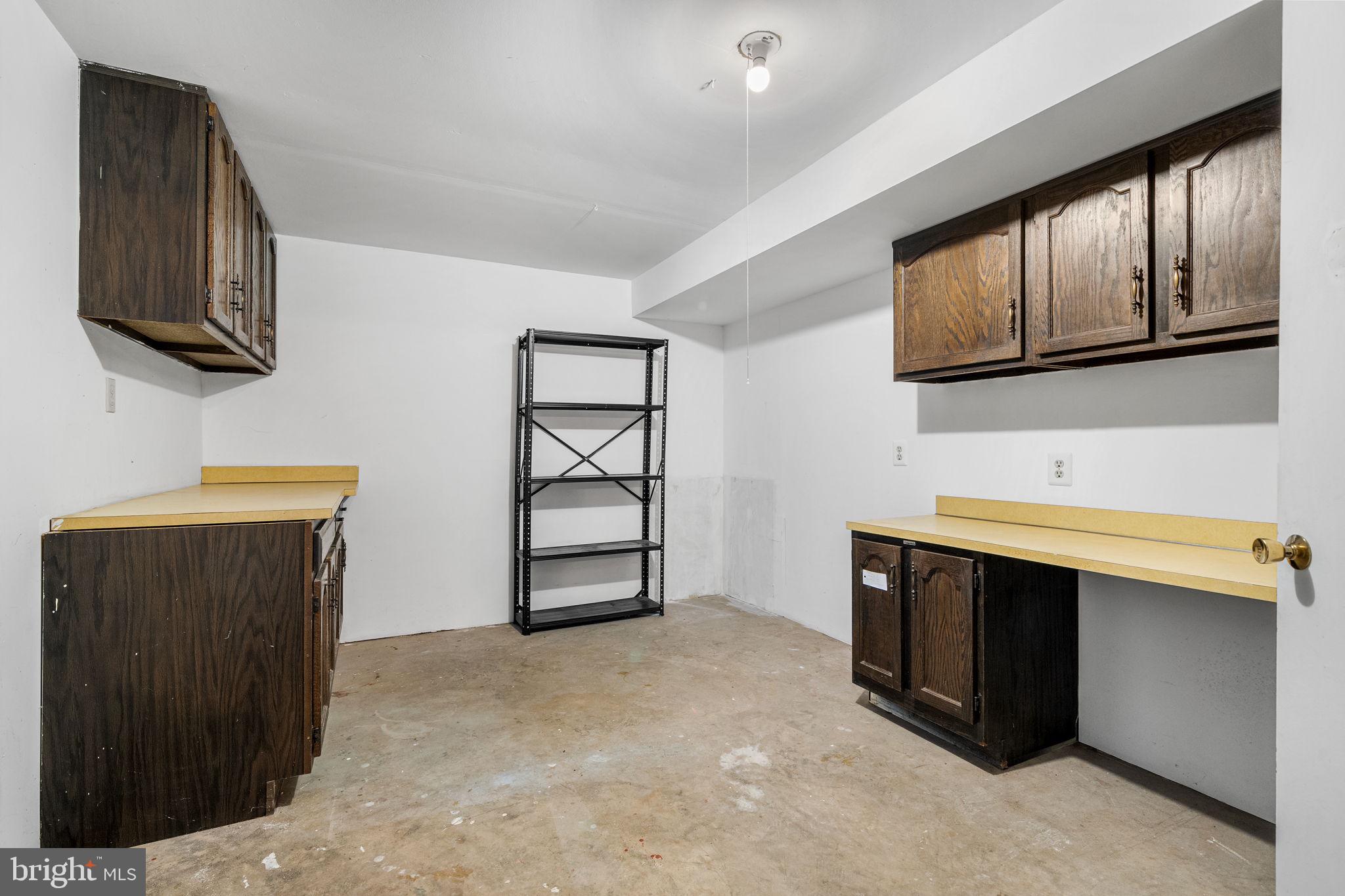 ORANGE HUNT ESTATES WEST - Residential