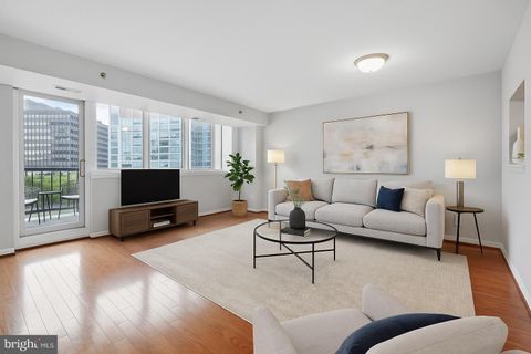 1805 CRYSTAL DRIVE 617S ARLINGTON VA 22202