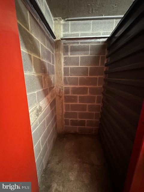 THE WILLIAMSBURG - Residential