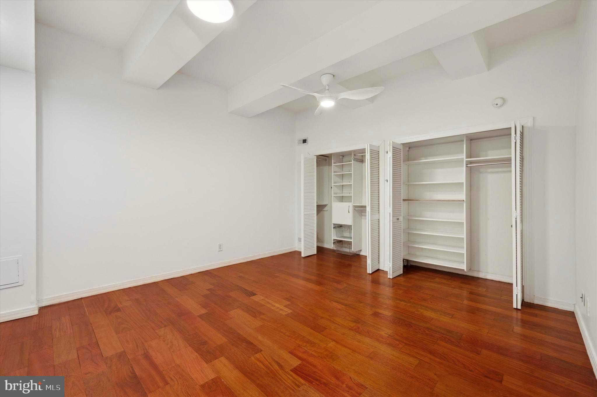 FAIRMOUNT - Residential