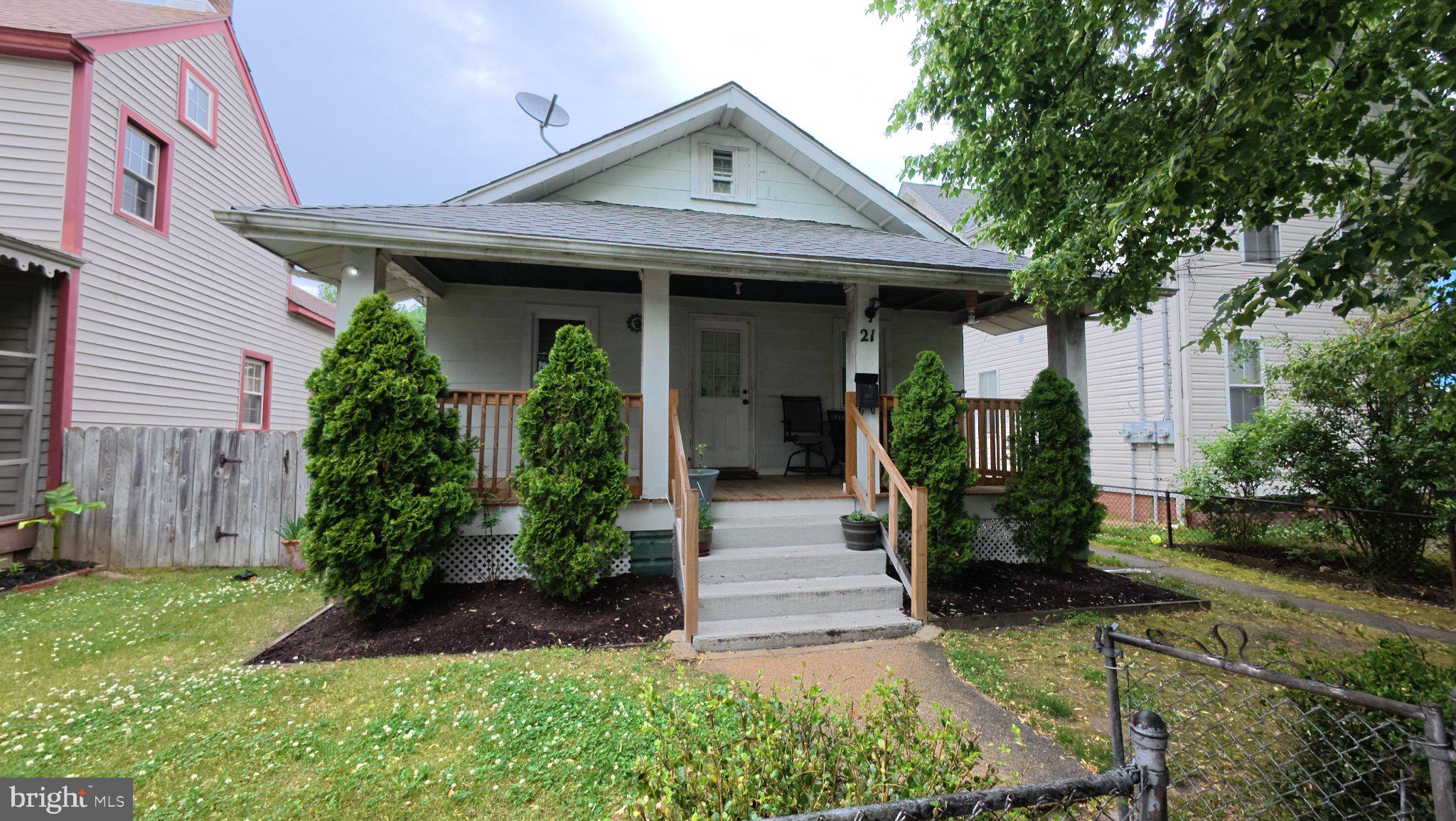 Photo 1 of 8 — 458 N BURLINGTON, BRIDGETON, NJ 08302