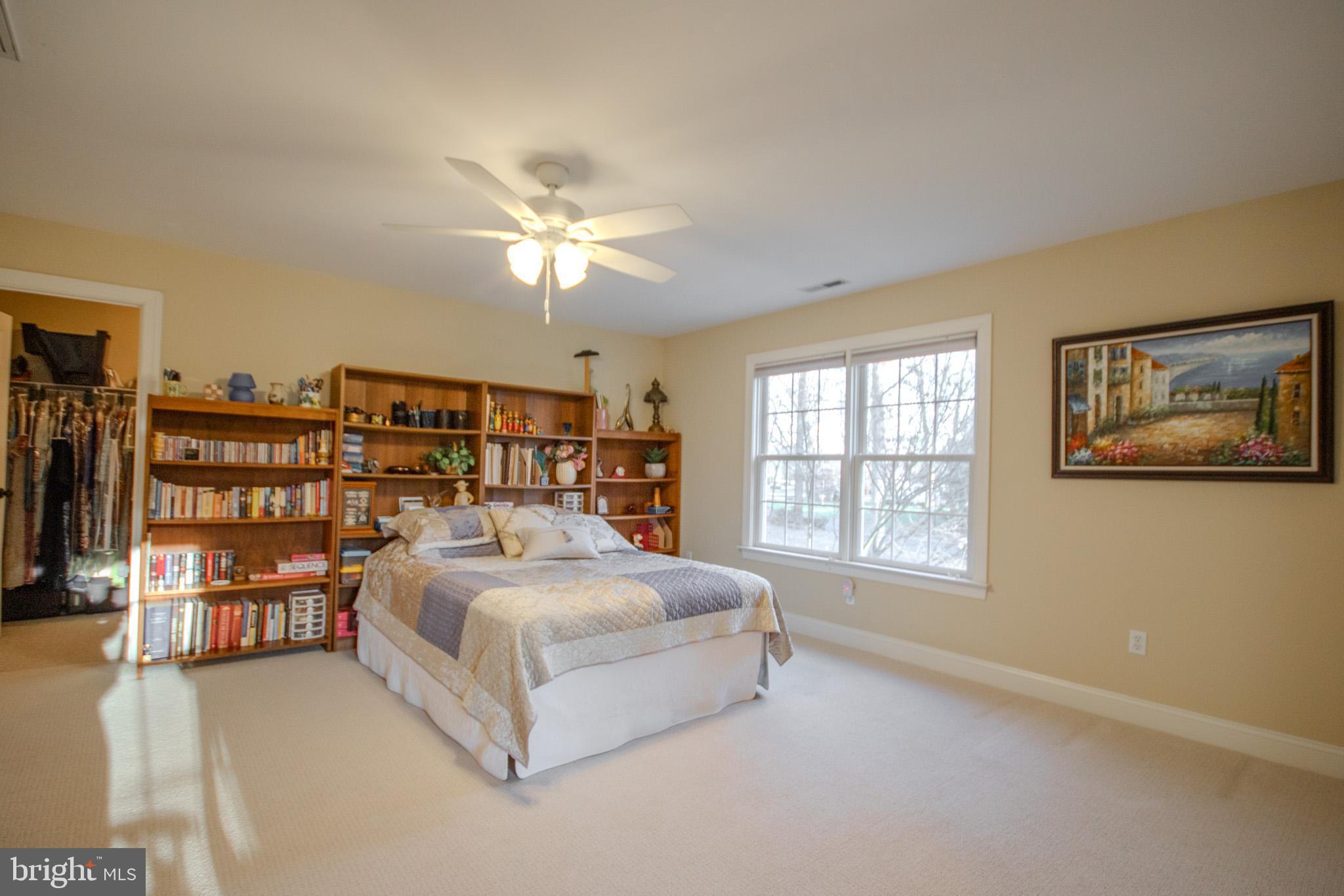 OLDE TOWN - Residential