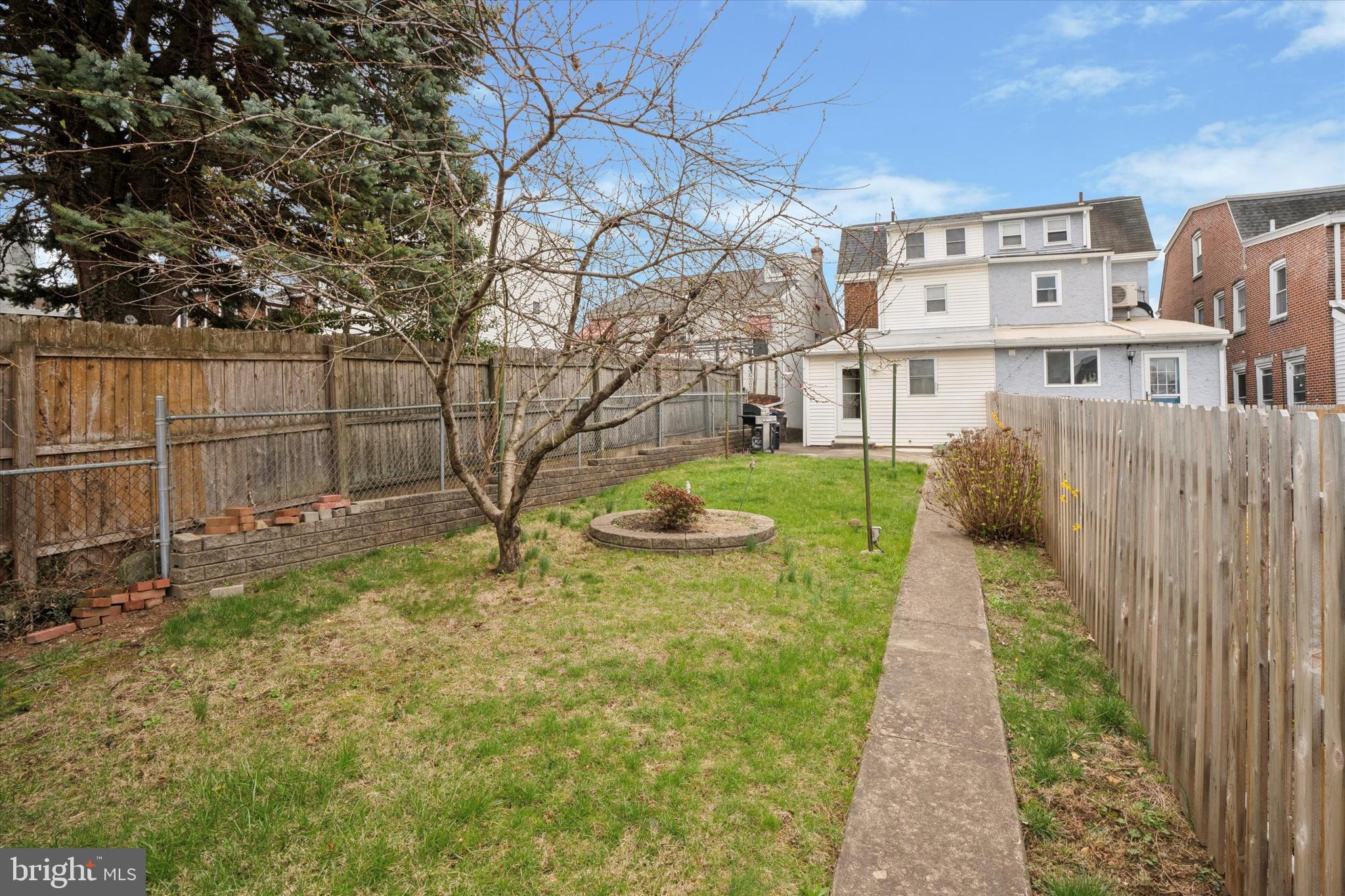 CONSHOHOCKEN - Residential