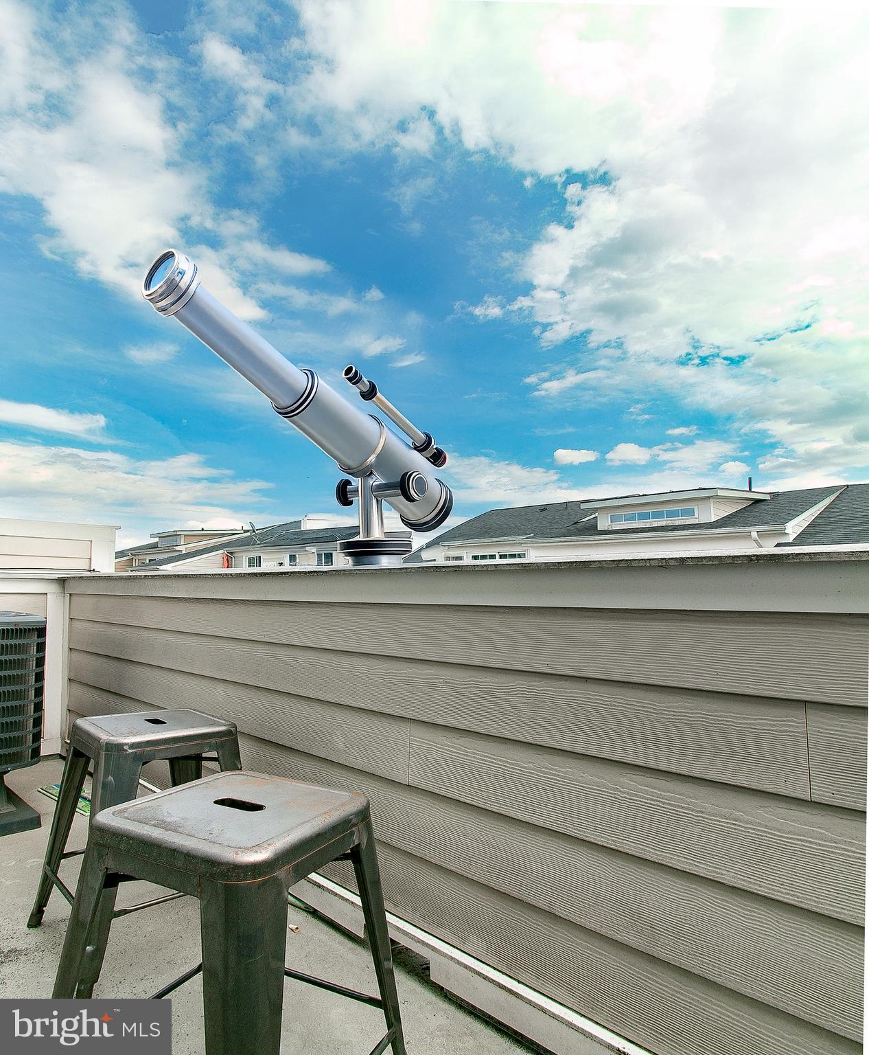 CRESCENT PLACE - Residential