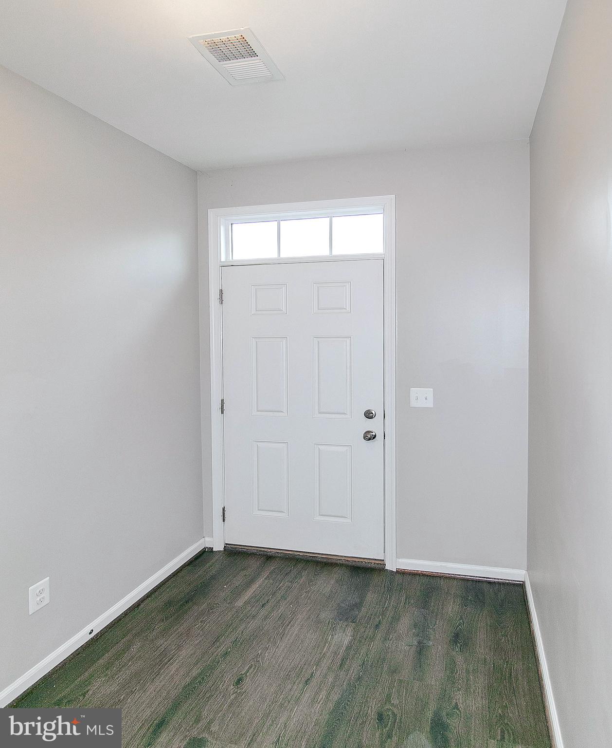 CRESCENT PLACE - Residential