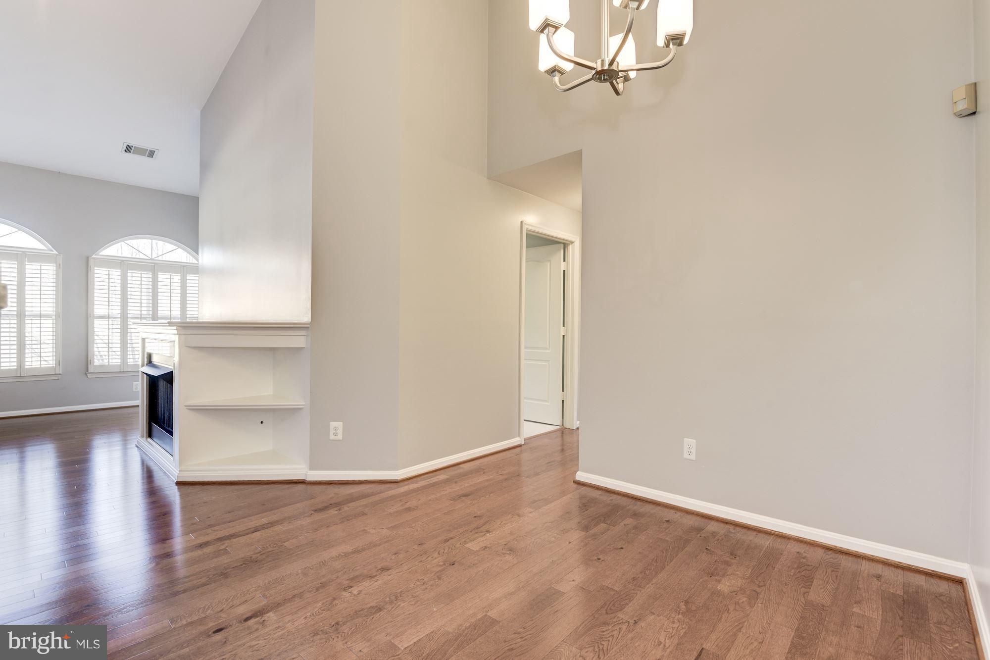 CARDINAL PLACE - Residential