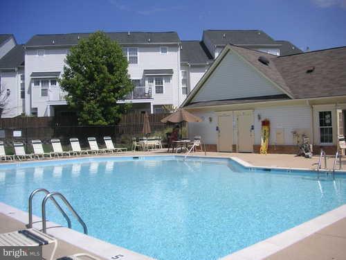 CARDINAL PLACE - Residential