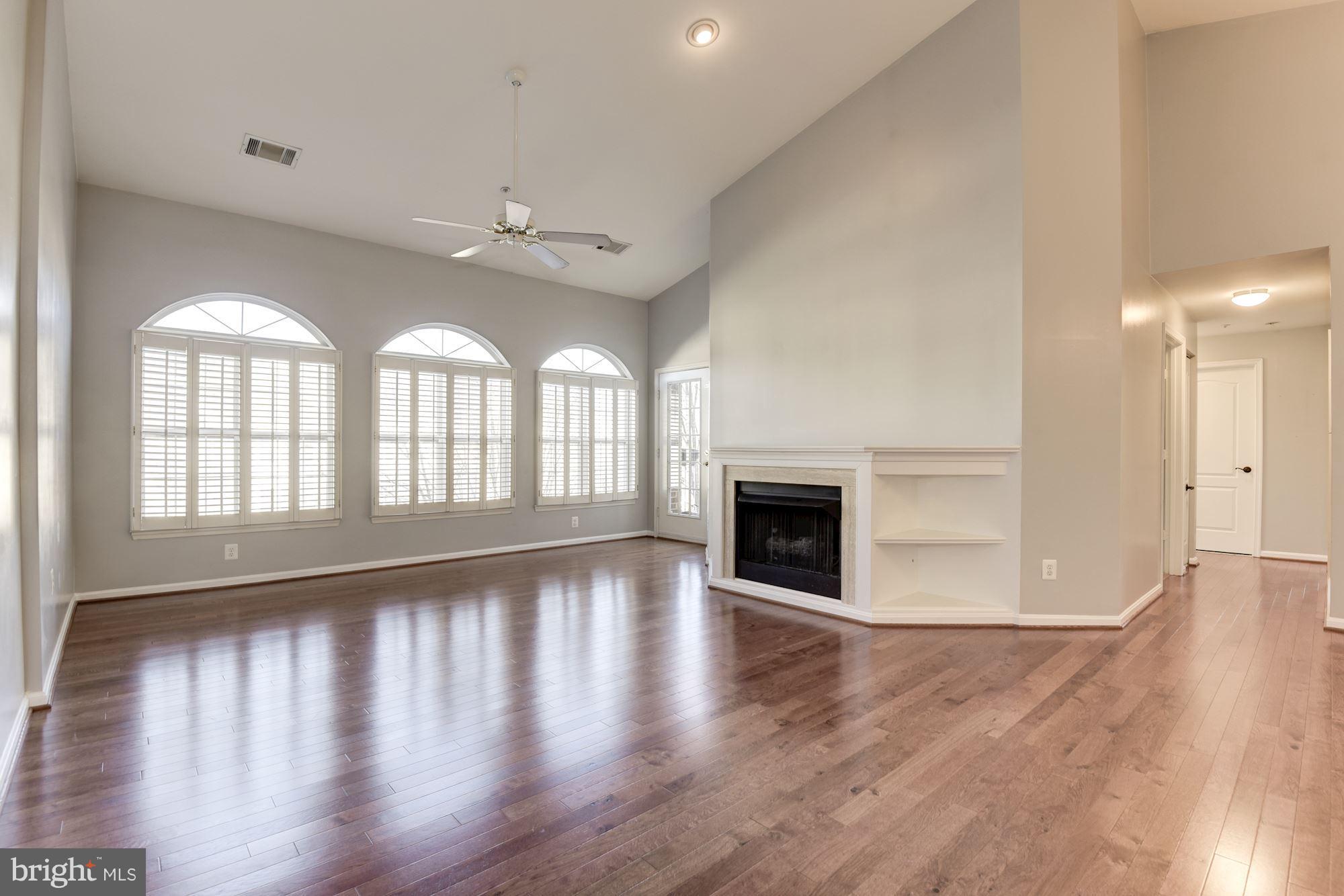 CARDINAL PLACE - Residential