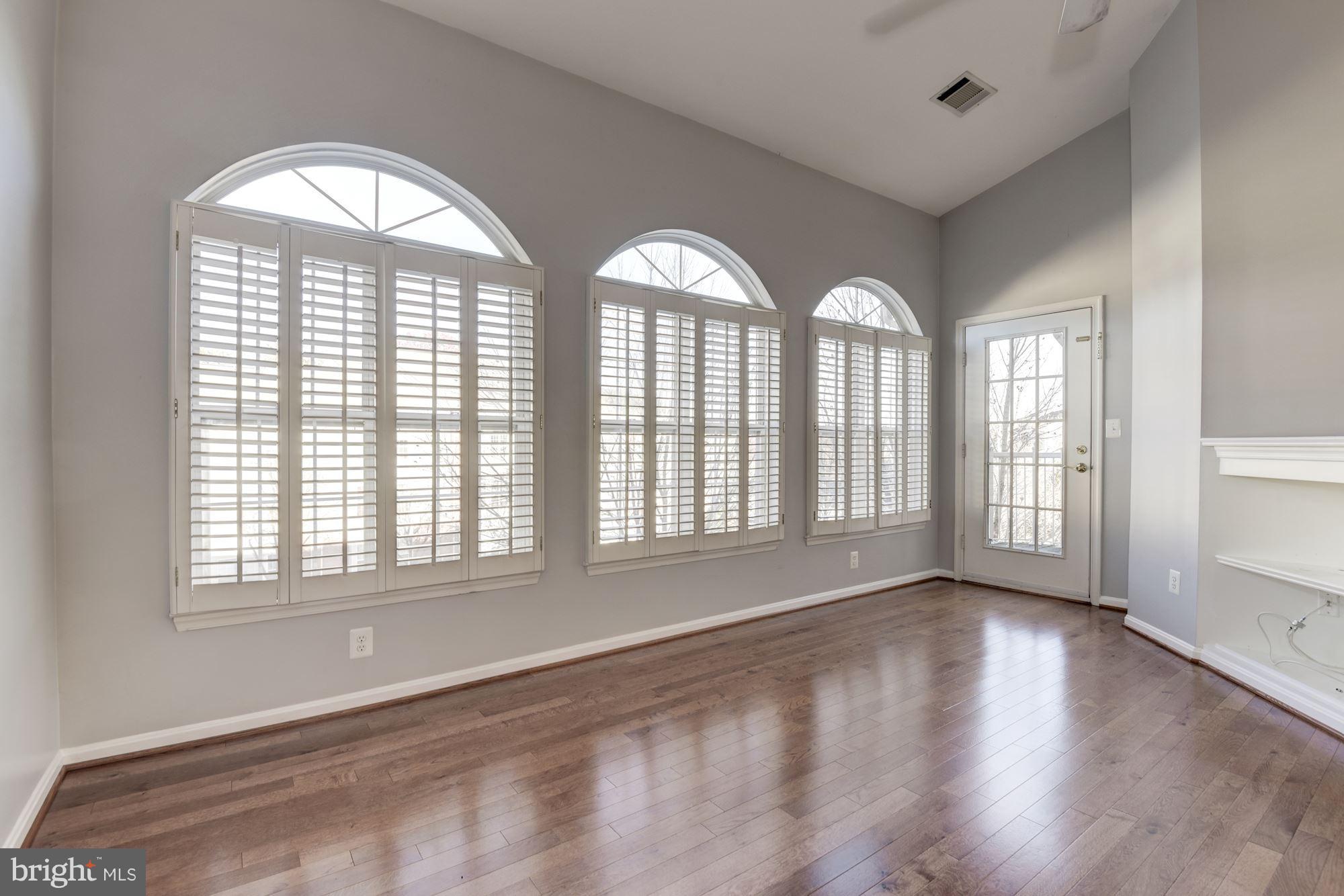 CARDINAL PLACE - Residential