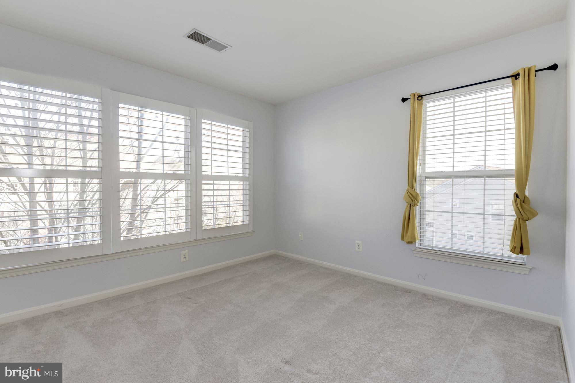 CARDINAL PLACE - Residential