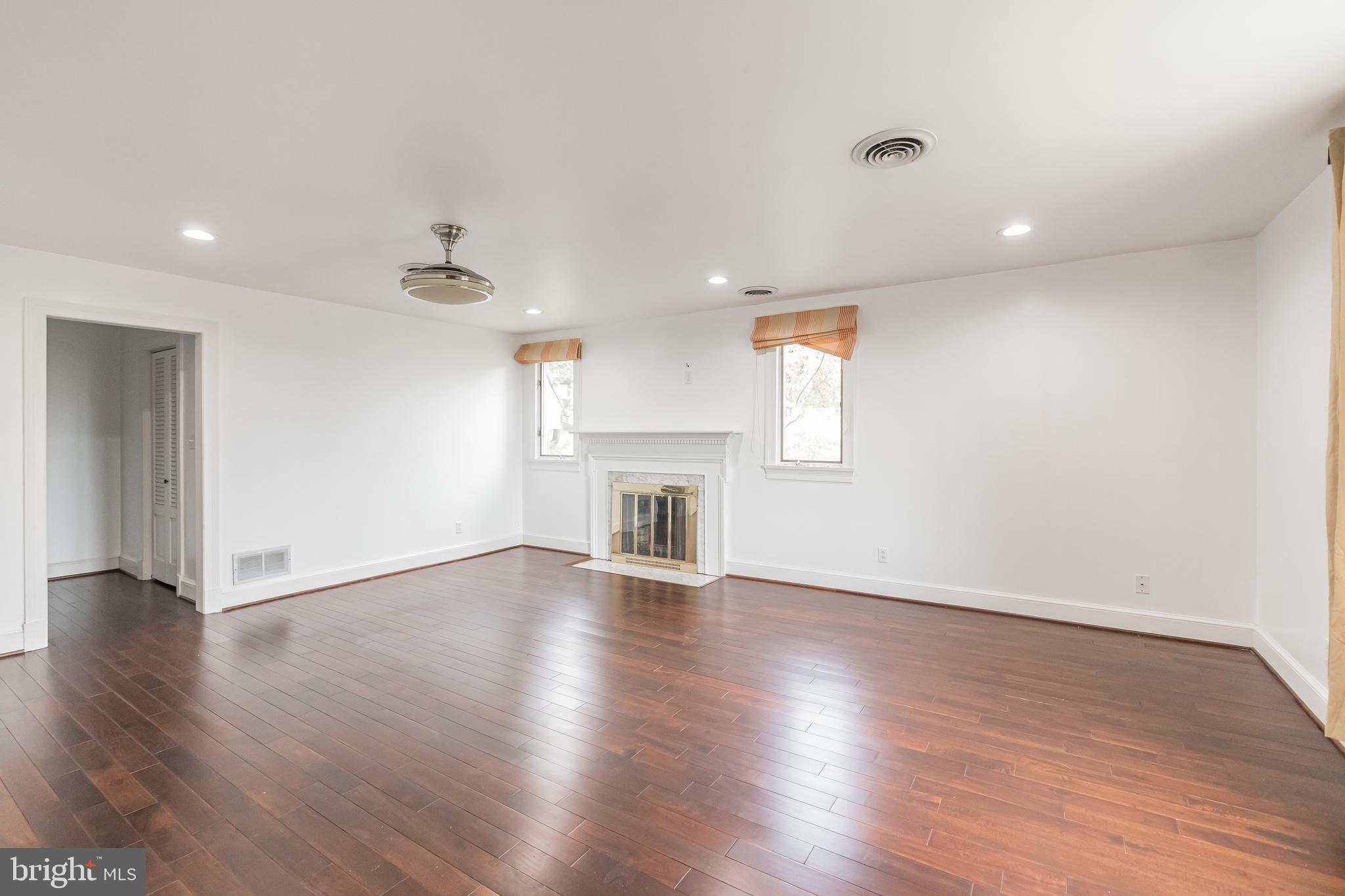 WOODLAND - Residential