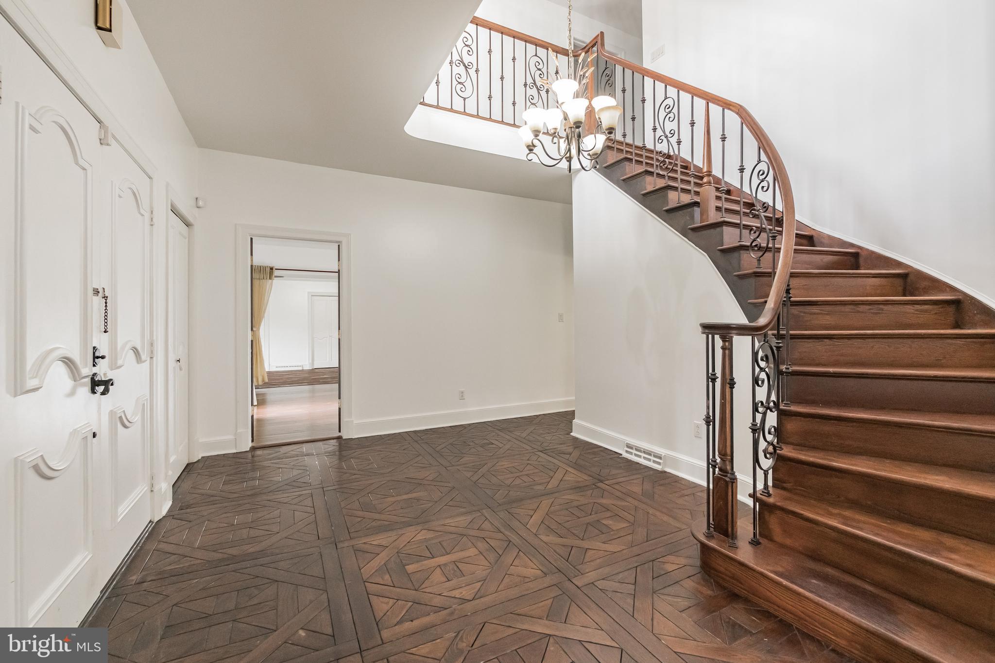 WOODLAND - Residential