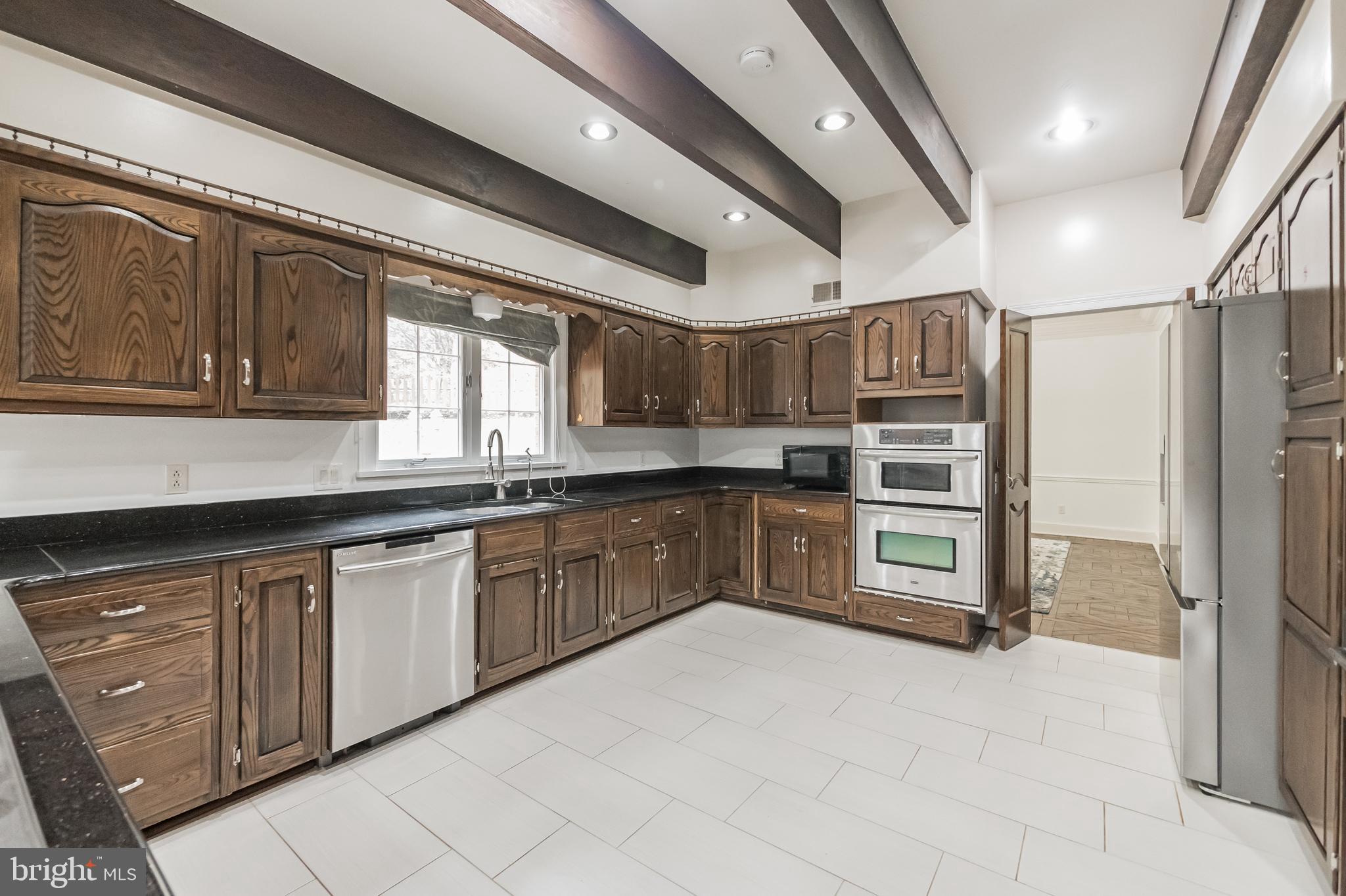 WOODLAND - Residential