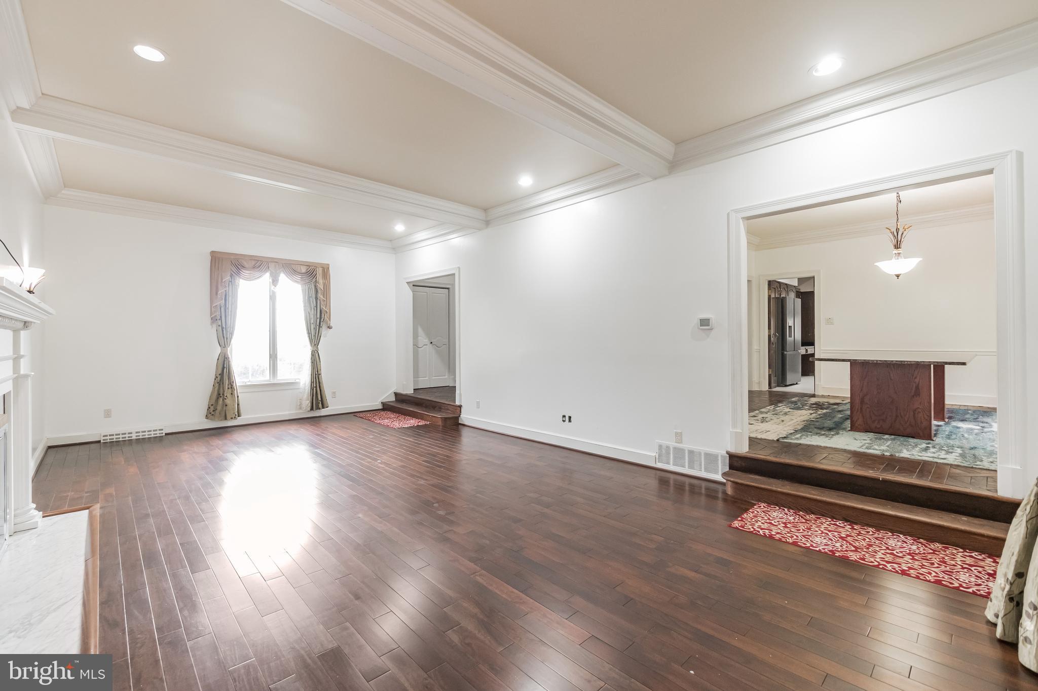 WOODLAND - Residential