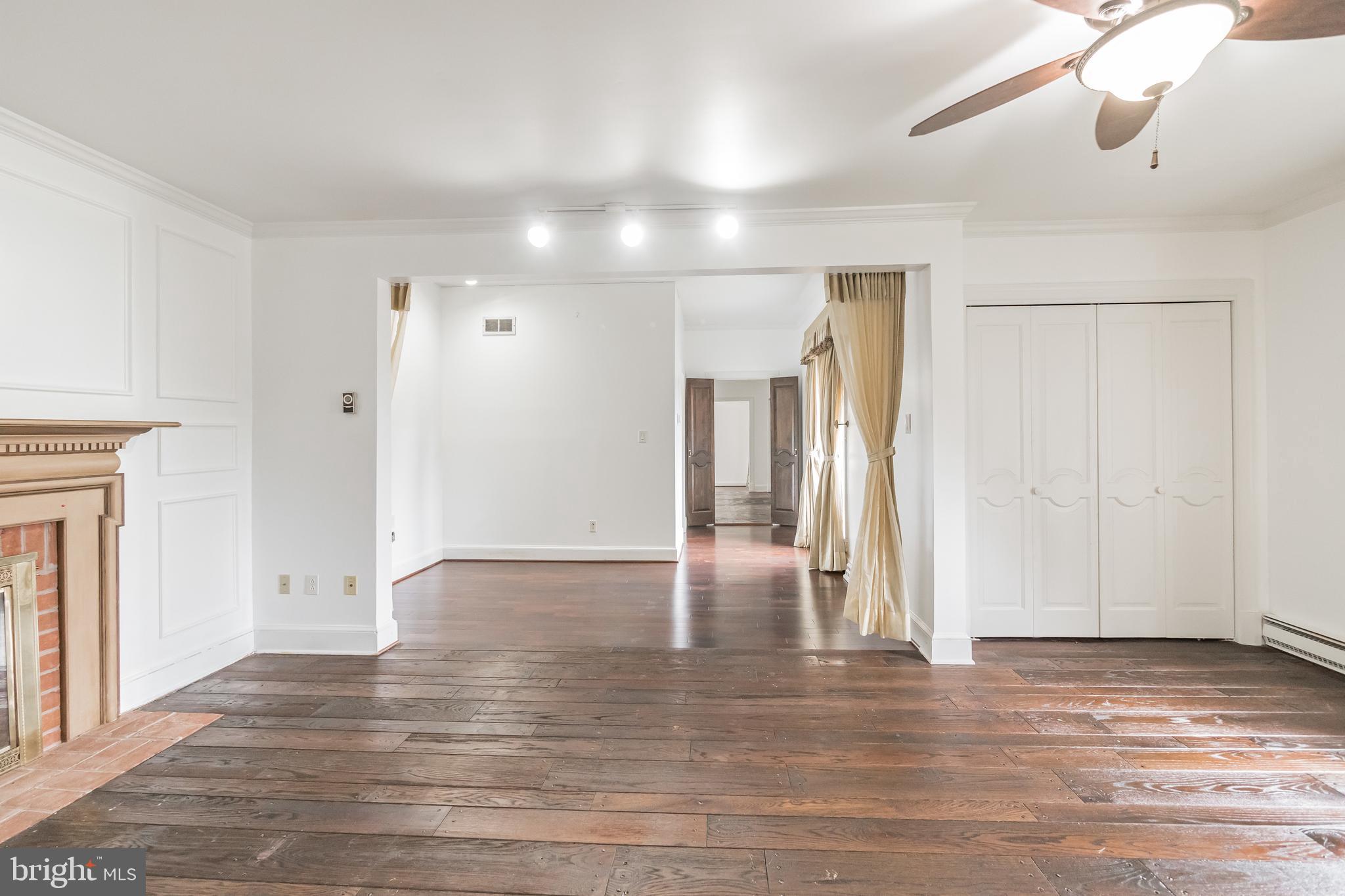 WOODLAND - Residential