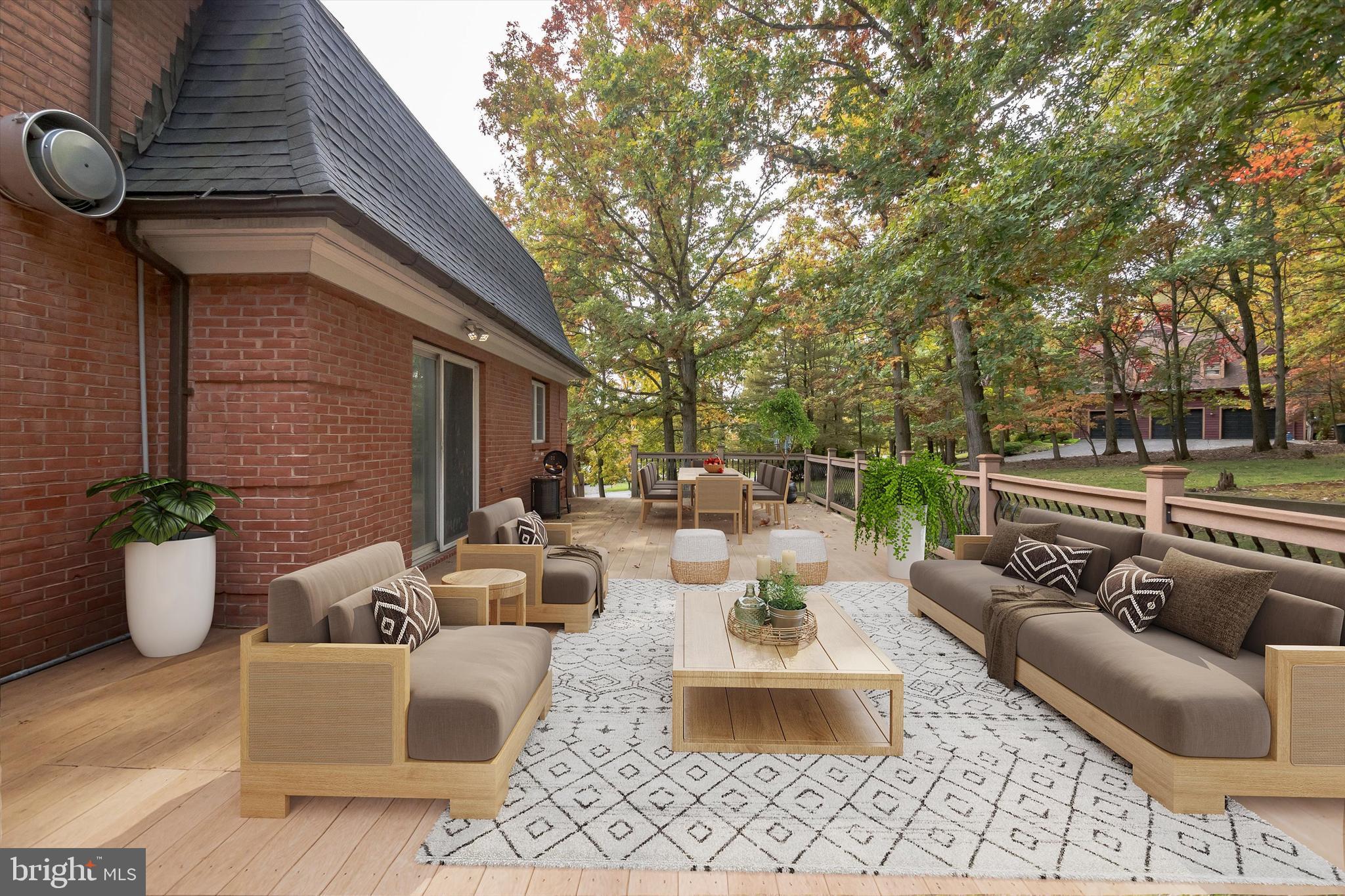 WOODLAND - Residential