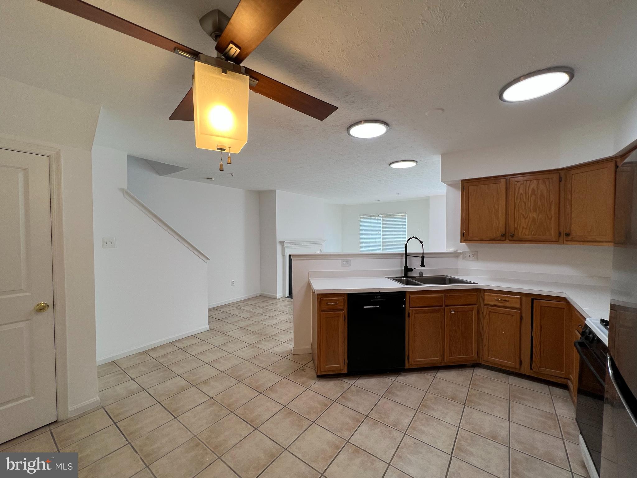 QUAIL RUN - Residential Lease