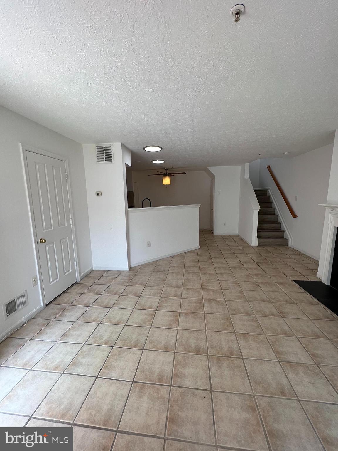 QUAIL RUN - Residential Lease