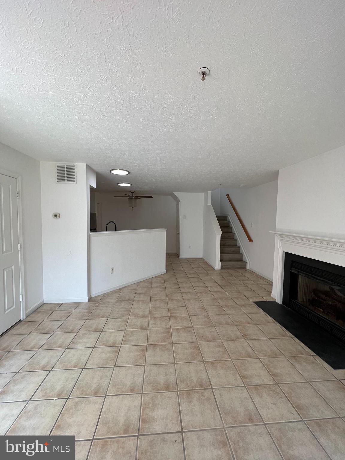 QUAIL RUN - Residential Lease