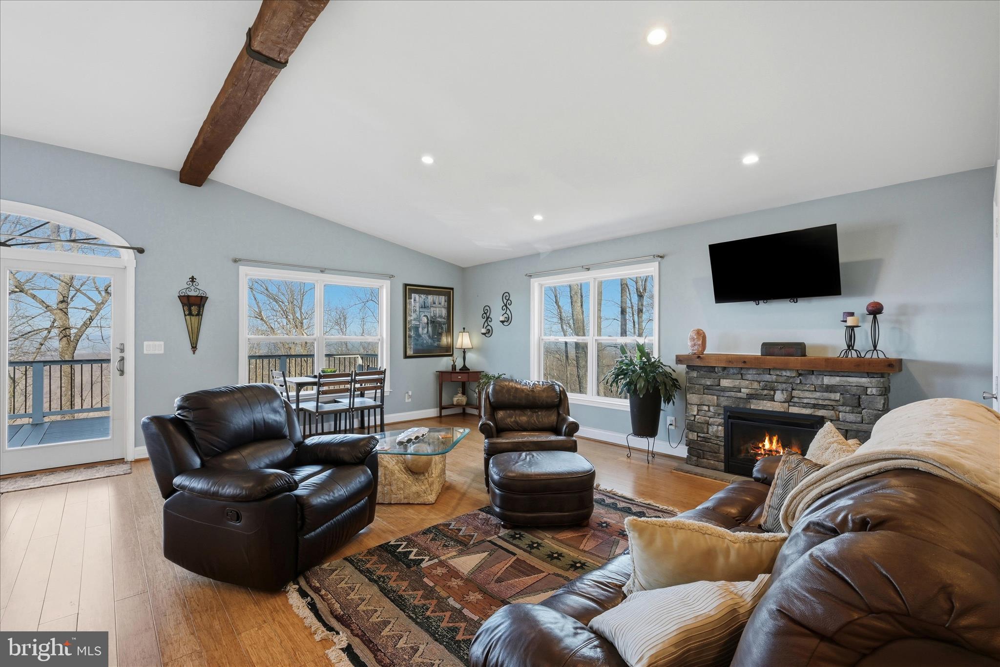 APPLE MT LAKE - Residential