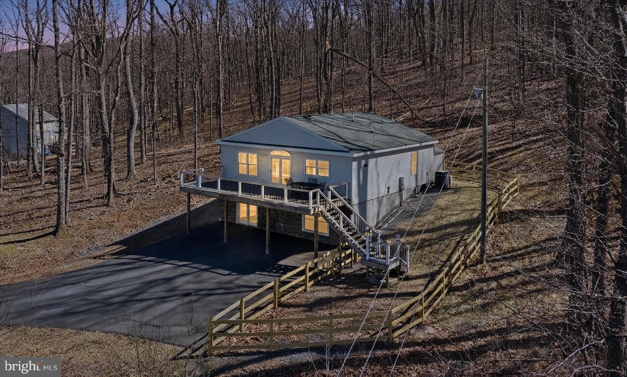 APPLE MT LAKE - Residential