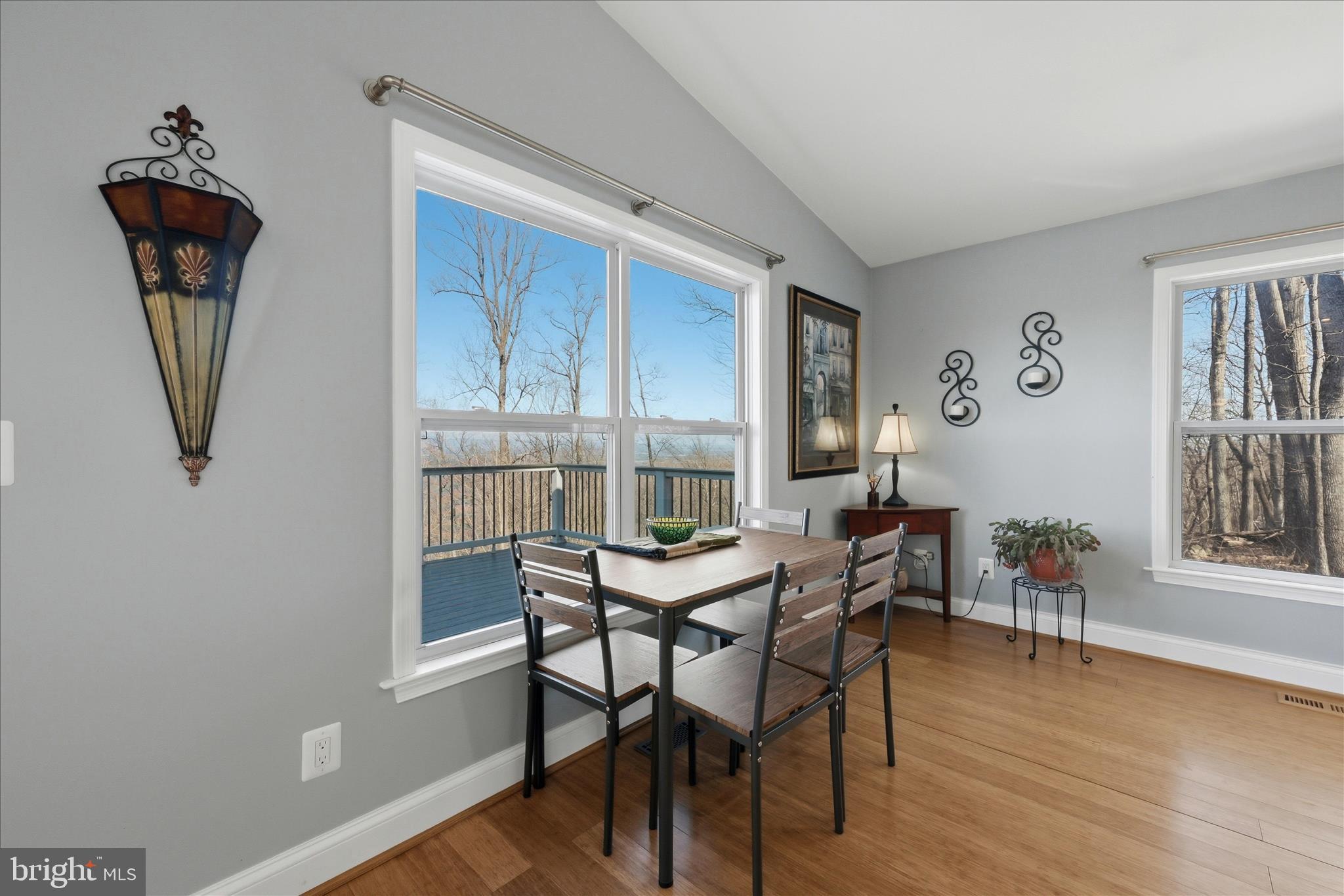 APPLE MT LAKE - Residential