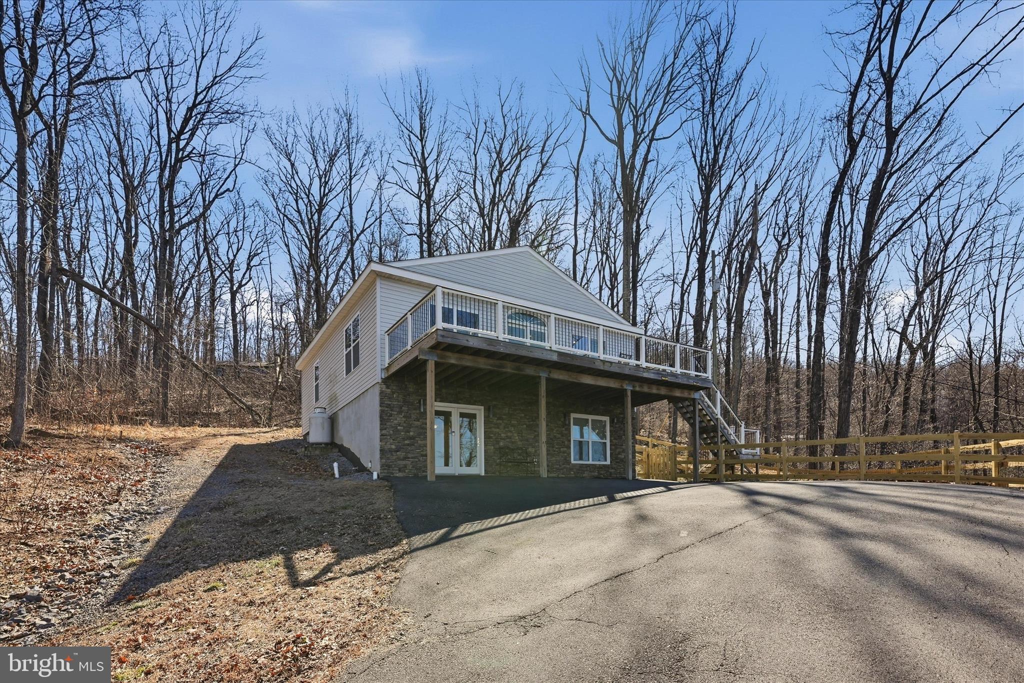 APPLE MT LAKE - Residential