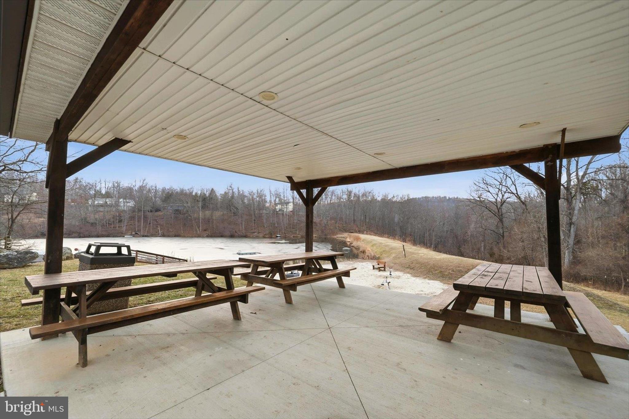 APPLE MT LAKE - Residential