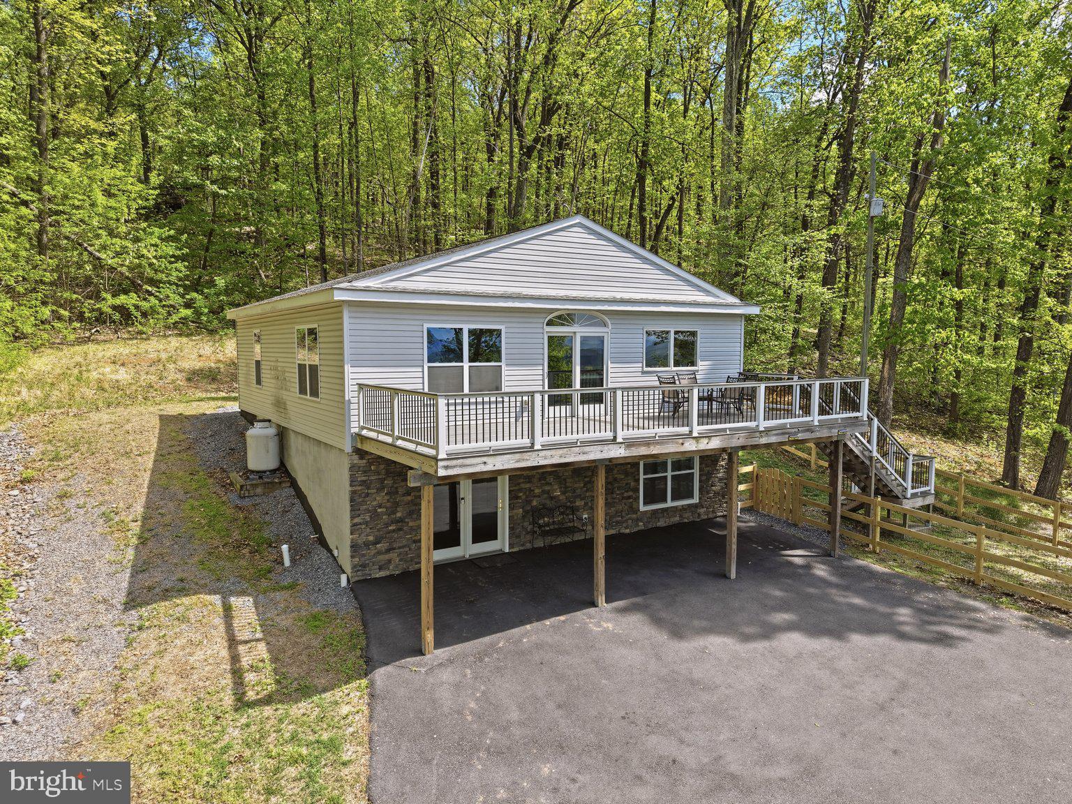 APPLE MT LAKE - Residential