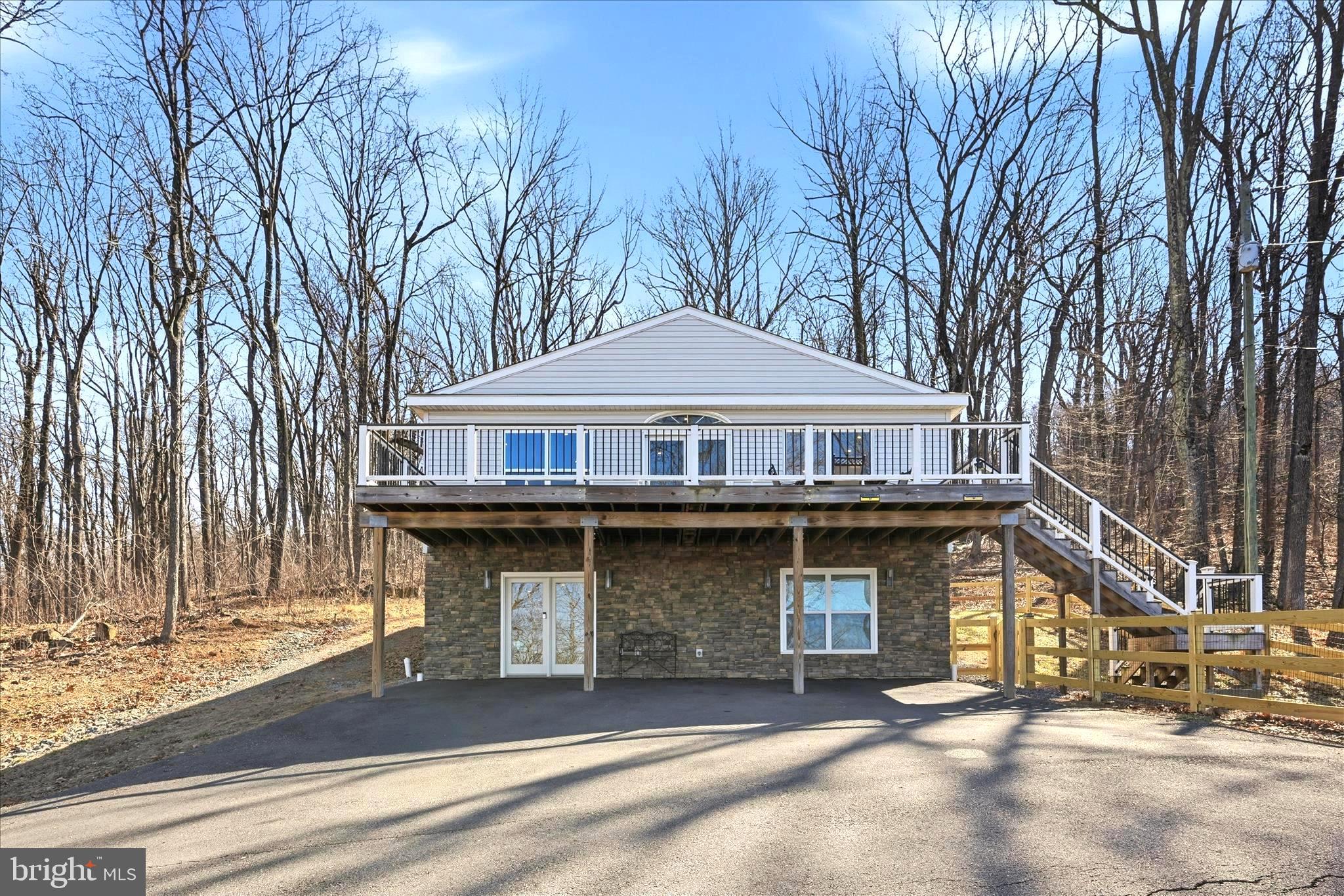 APPLE MT LAKE - Residential