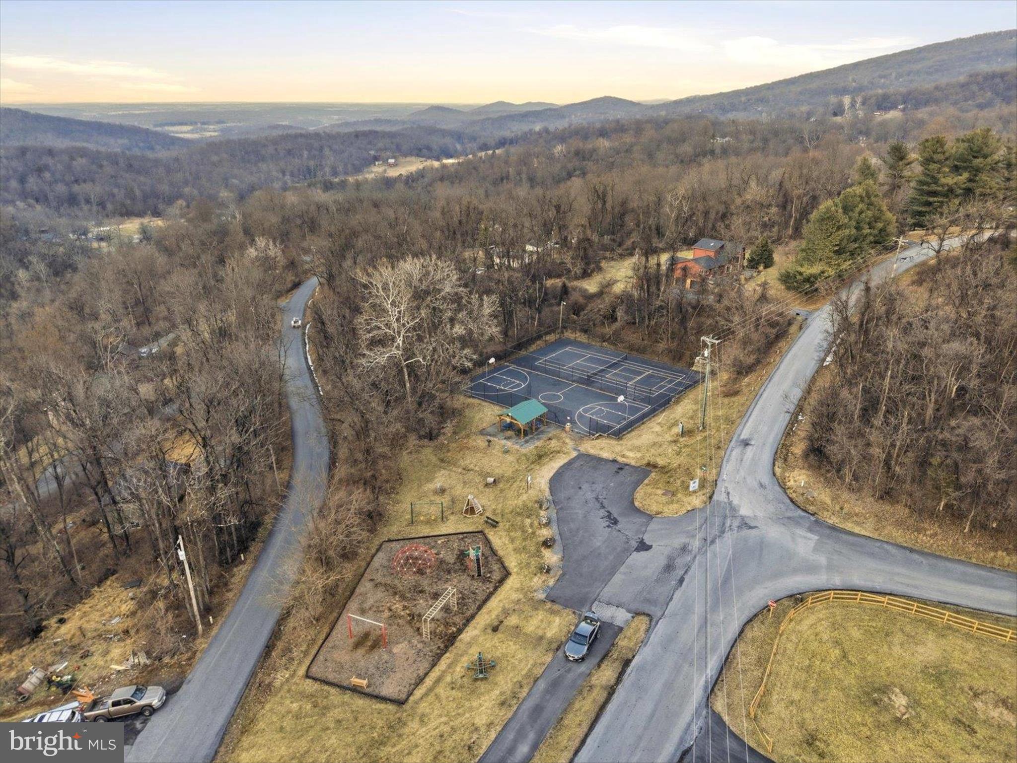 APPLE MT LAKE - Residential