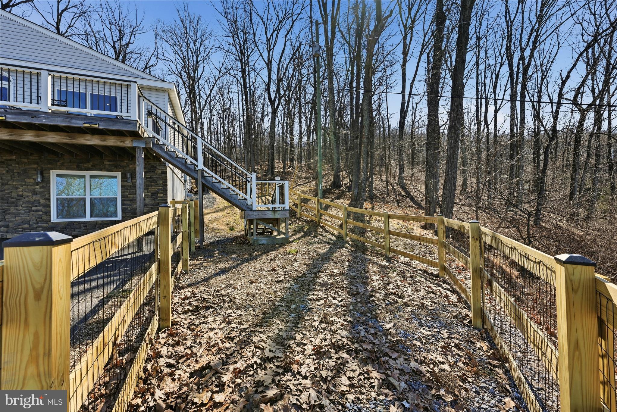 APPLE MT LAKE - Residential