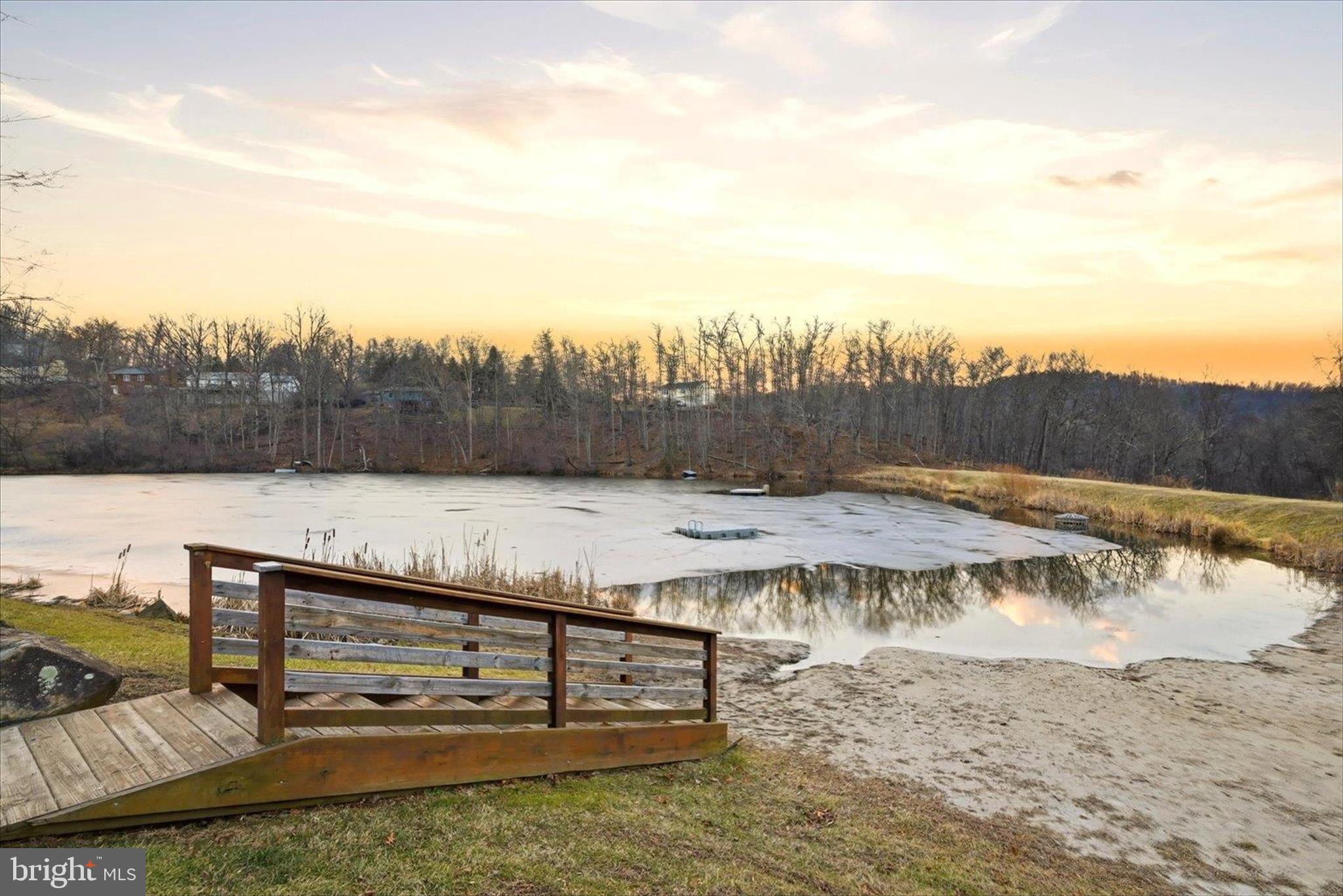 APPLE MT LAKE - Residential