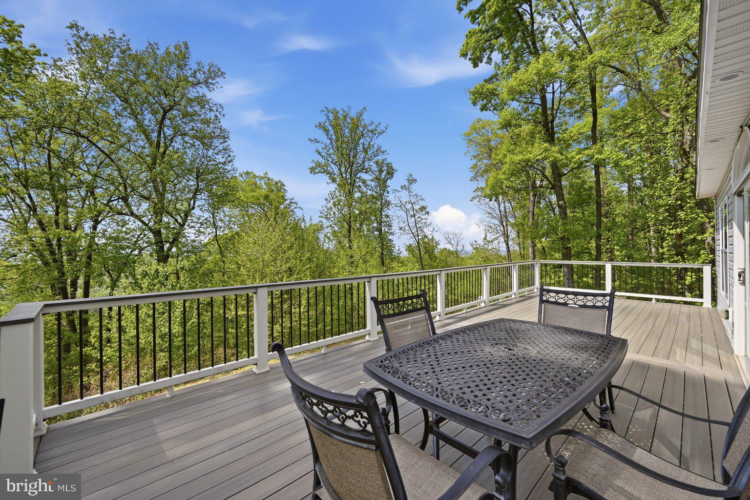 APPLE MT LAKE - Residential