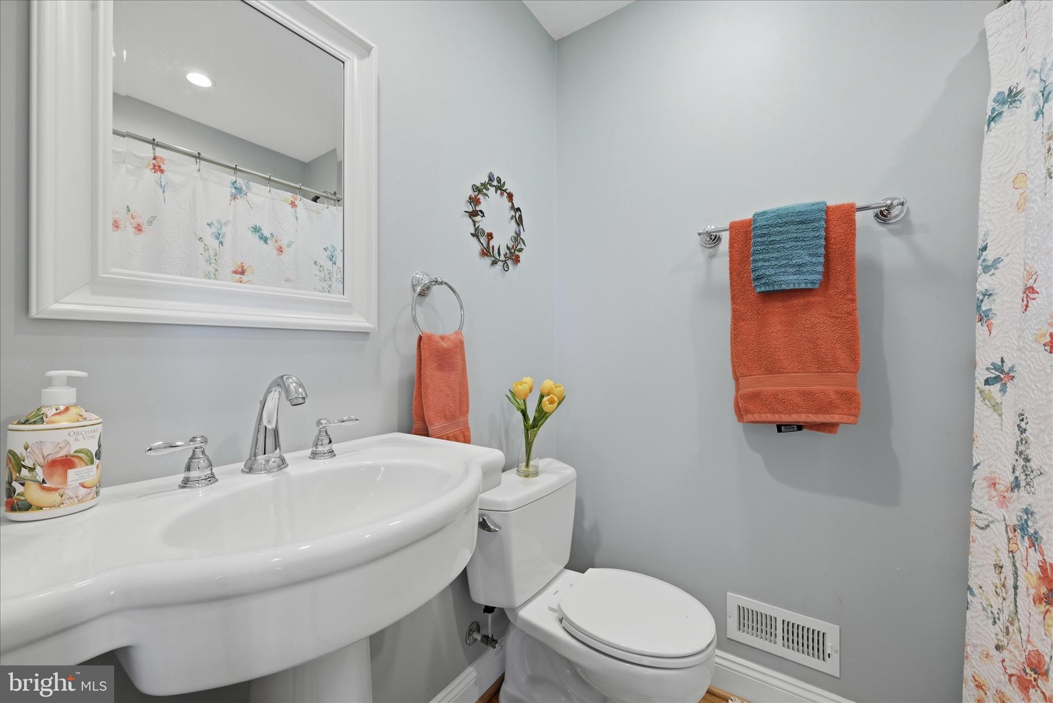 APPLE MT LAKE - Residential