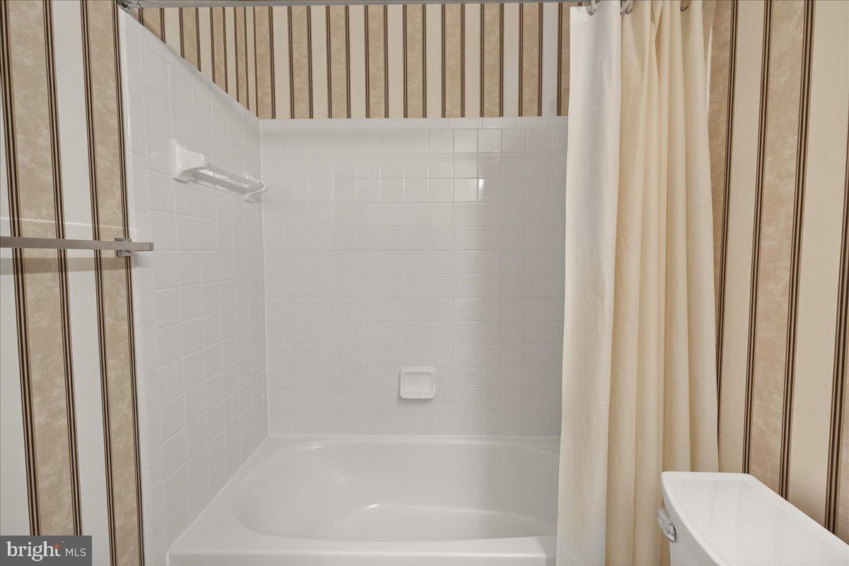DEARBOUGHT - Residential