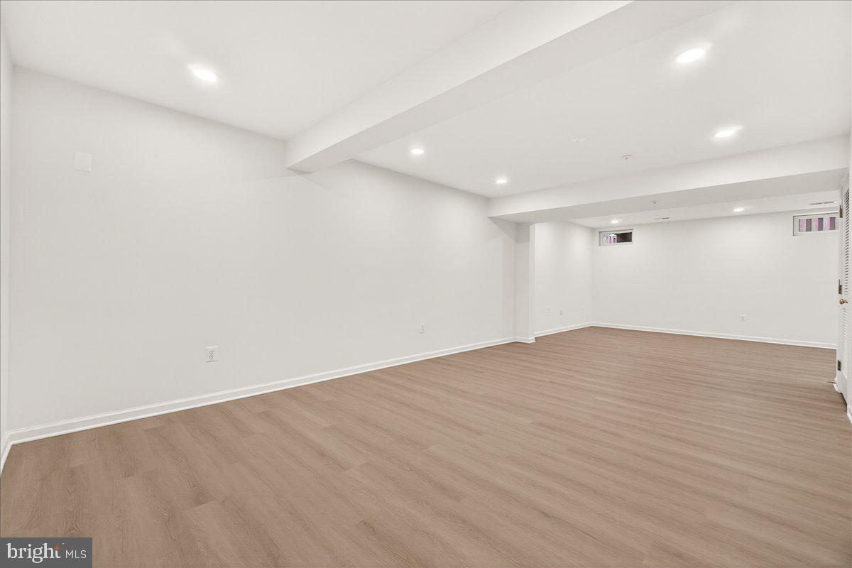 DEARBOUGHT - Residential