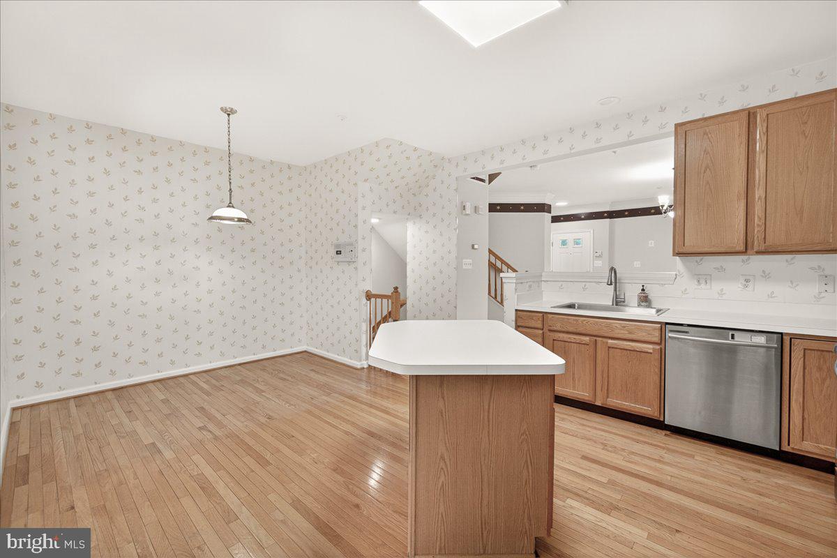 DEARBOUGHT - Residential