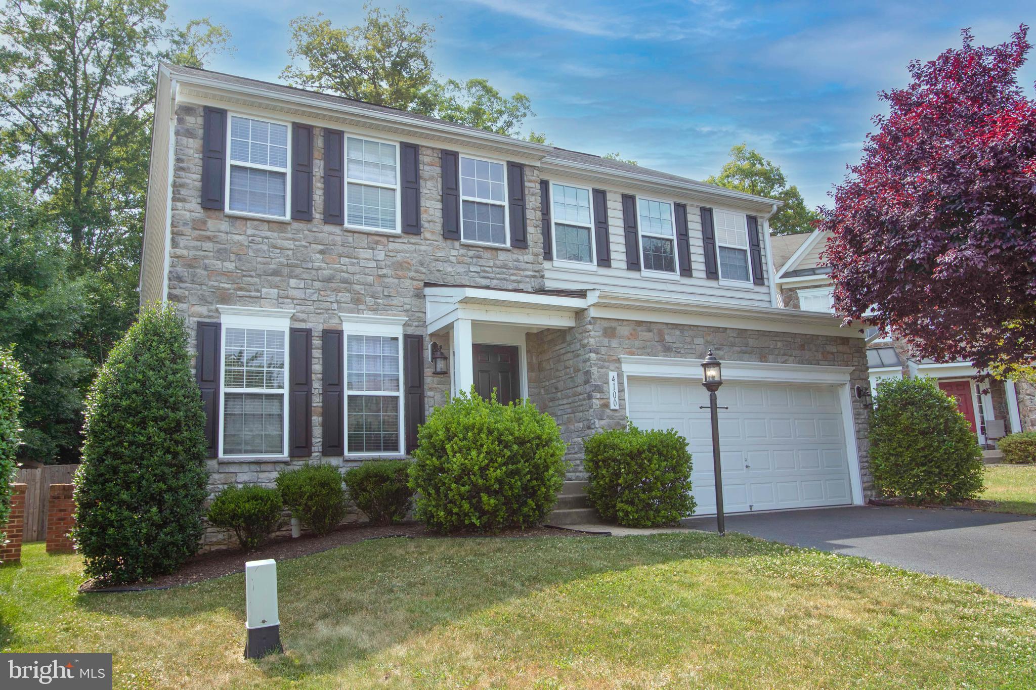 VAN BUREN VILLAGE - Residential Lease