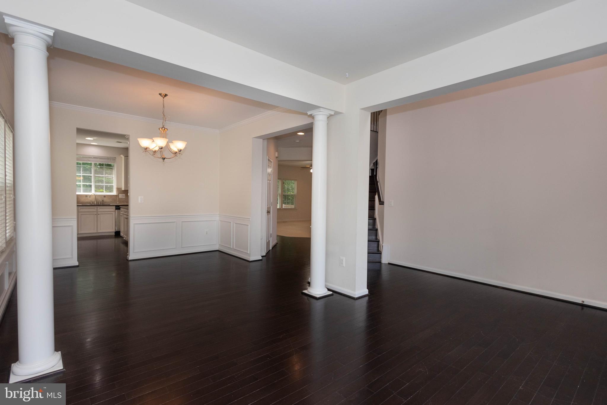 VAN BUREN VILLAGE - Residential Lease